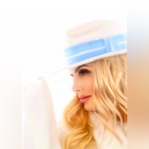 Custom made hat. HOST PICK 🌟🌟🌟 - Picture 2 of 7